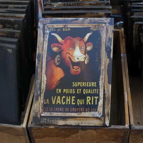 La Taverne De Platon Cabinet De Curiosites Aix En Provence 05 Vache Qui Rit